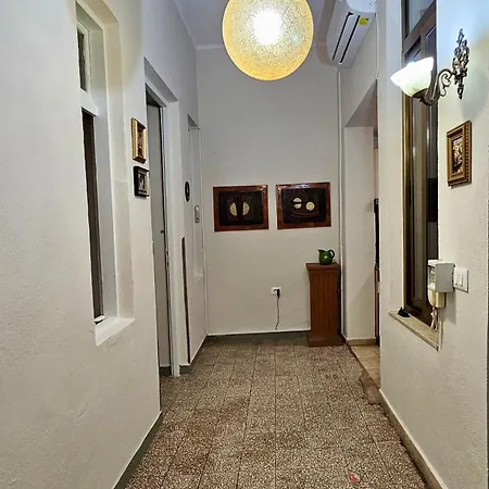 Villa Doni's Charming Vintage *